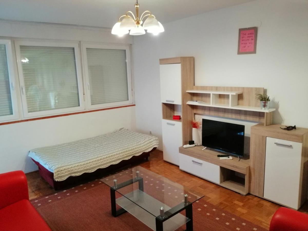 Apartment Pula Eksteriør billede