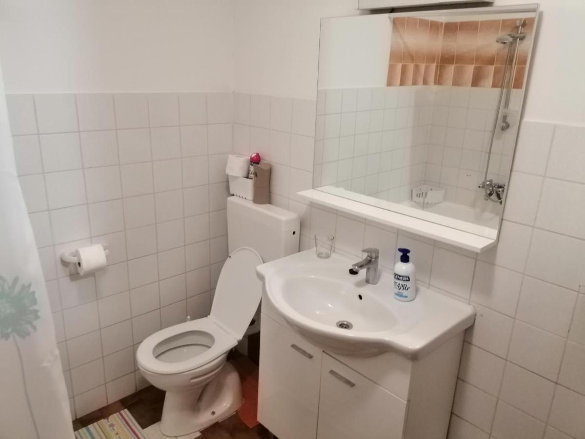 Apartment Pula Eksteriør billede