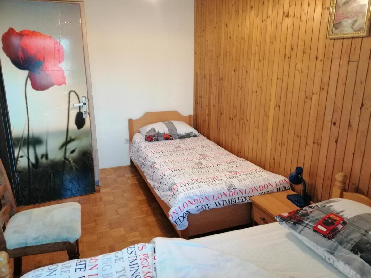 Apartment Pula Eksteriør billede
